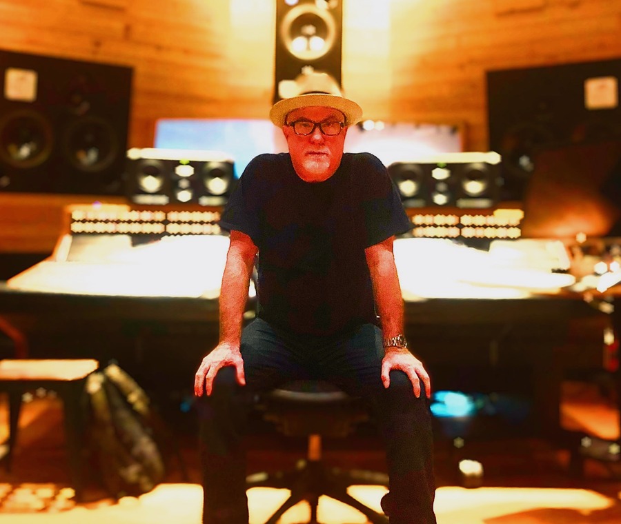 Jerry Slavonia in a recording studio